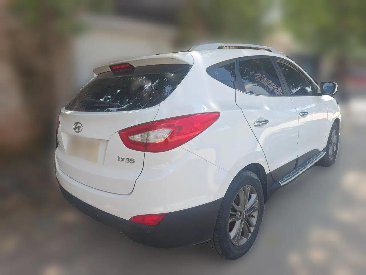 Hyundai ix35 2015 2.0L Automatic 2WD Smart Type China IV — миниатюра 6