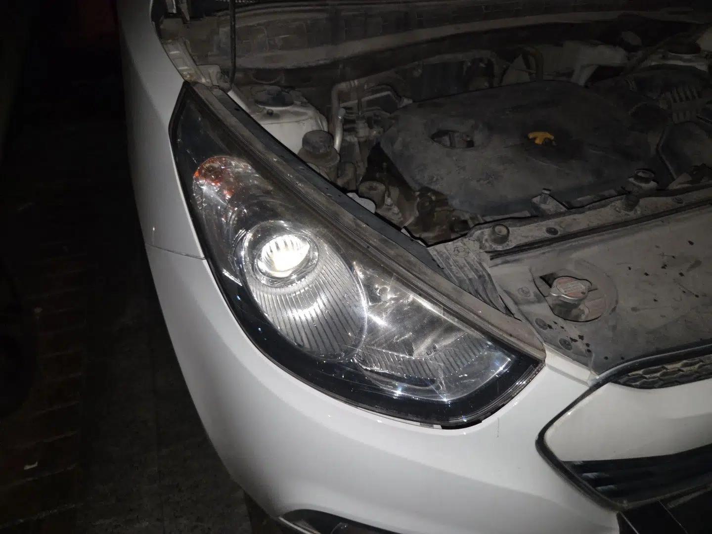 Hyundai ix35 2013 2.0L Automatic Two-Wheel Drive Smart GLS China IV Standard — миниатюра 7