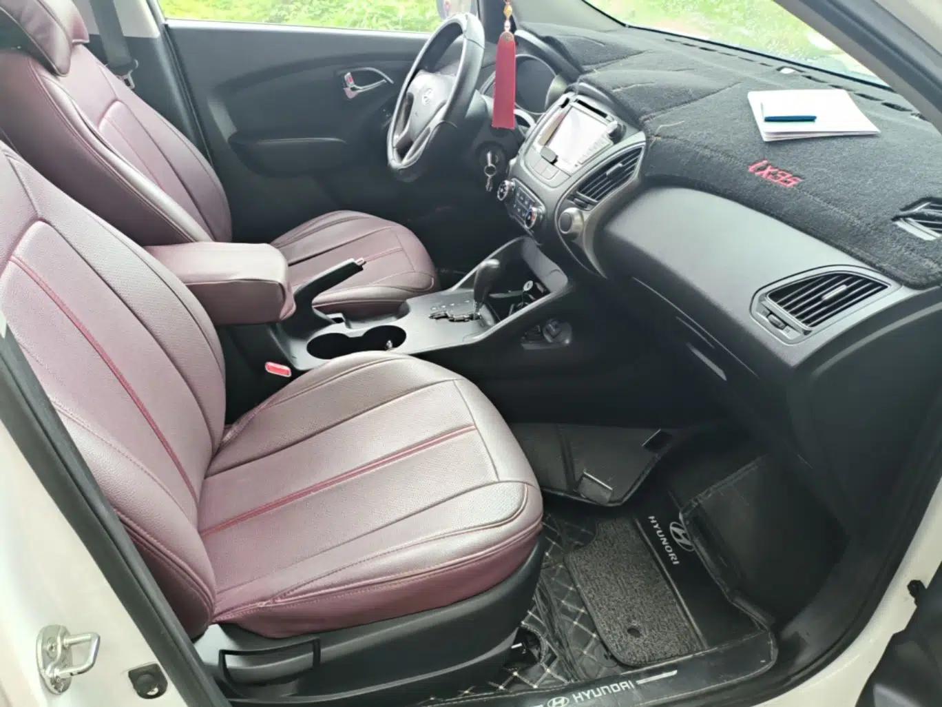 Hyundai ix35 2015 2.0L Automatic 2WD Comfort Edition China IV Standard — миниатюра 19