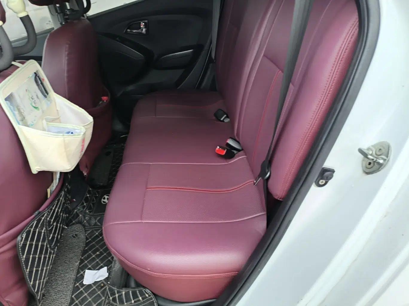 Hyundai ix35 2015 2.0L Automatic 2WD Comfort Edition China IV Standard — миниатюра 20