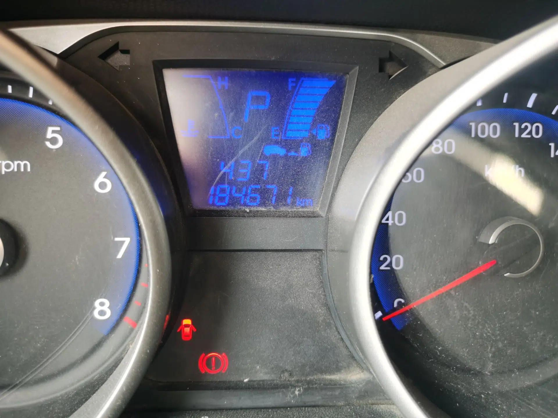 Hyundai ix35 2013 2.0L Automatic 4x4 Intelligent GLS China IV Standard — миниатюра 9