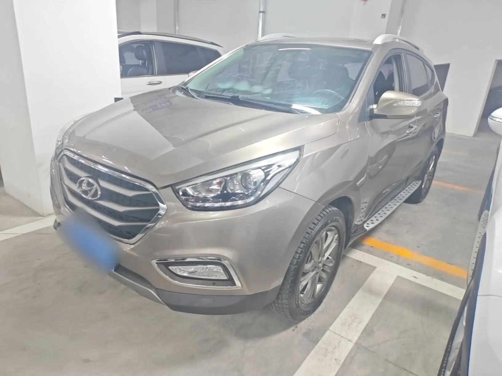 Hyundai ix35 2015 2.0L Automatic 2WD Smart Type China IV — миниатюра 1
