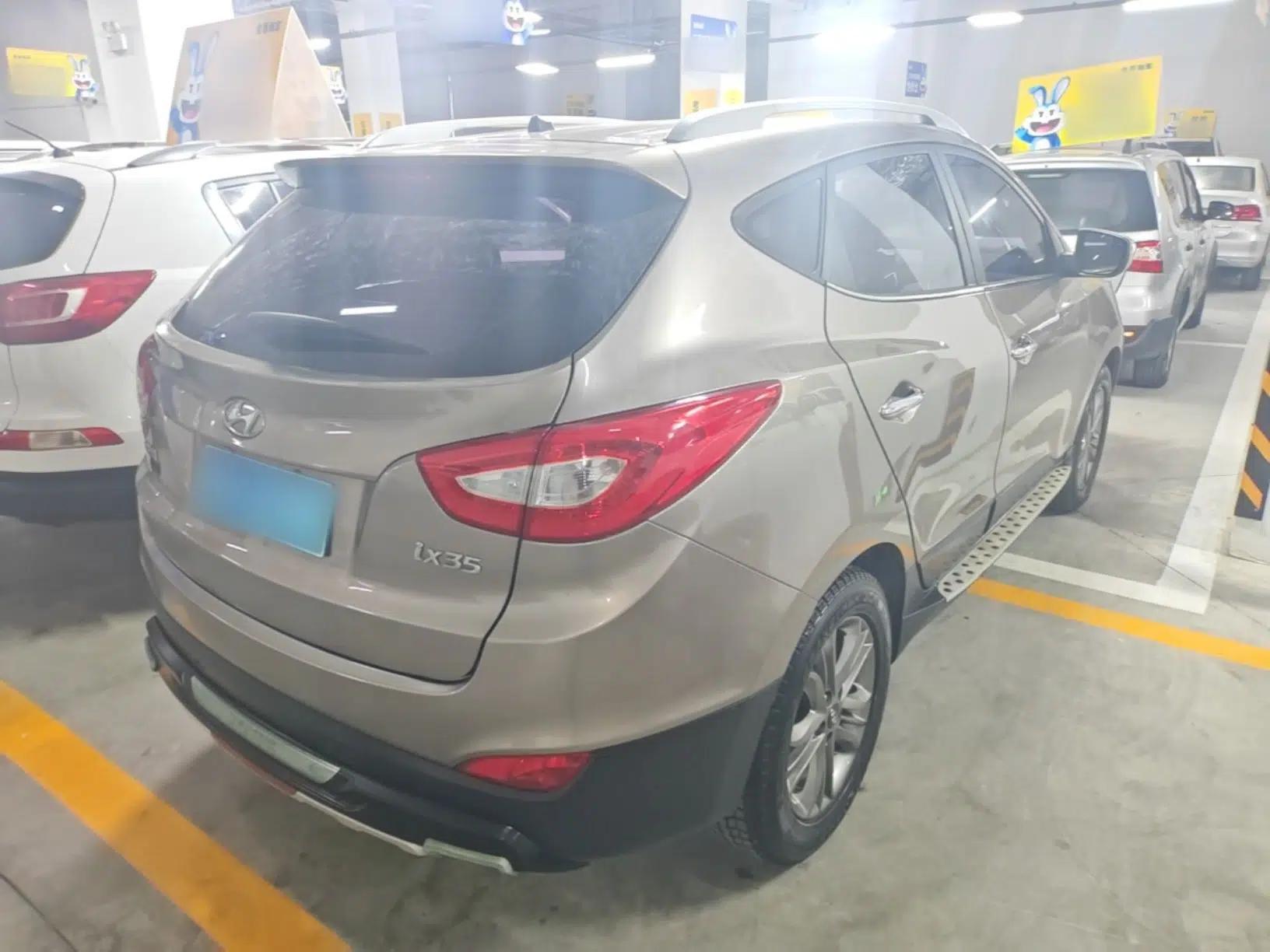 Hyundai ix35 2015 2.0L Automatic 2WD Smart Type China IV — миниатюра 6