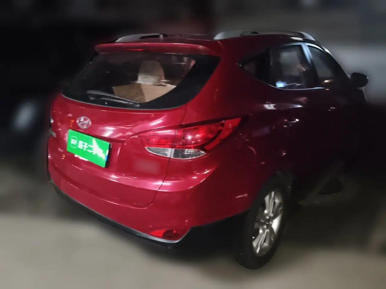 Hyundai ix35 2010 2.0L Automatic Two-Wheel Drive Elite Edition GLS — миниатюра 6