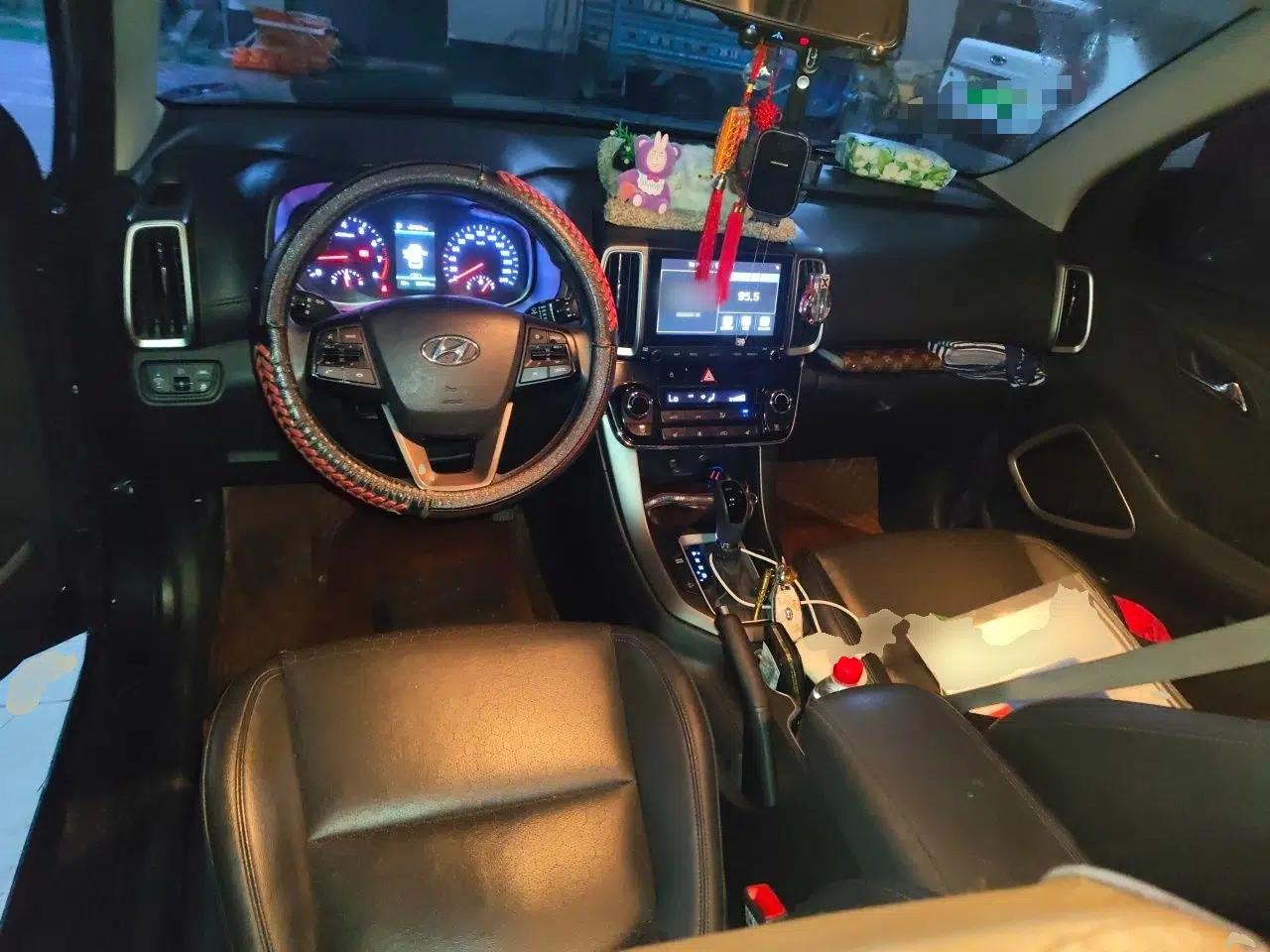 Hyundai ix35 2018 2.0L Automatic Two-Wheel Drive Zhiyong·Changlian Edition — миниатюра 9
