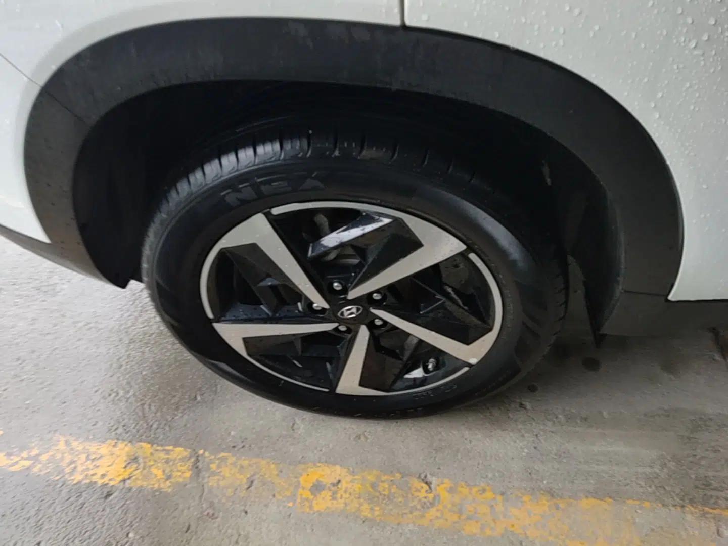 Hyundai ix35 2021 2.0L Automatic 2WD GLS Leading Edition — миниатюра 16