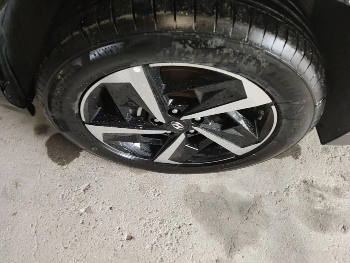 Hyundai ix35 2021 2.0L Automatic 2WD GLS Leading Edition — миниатюра 10