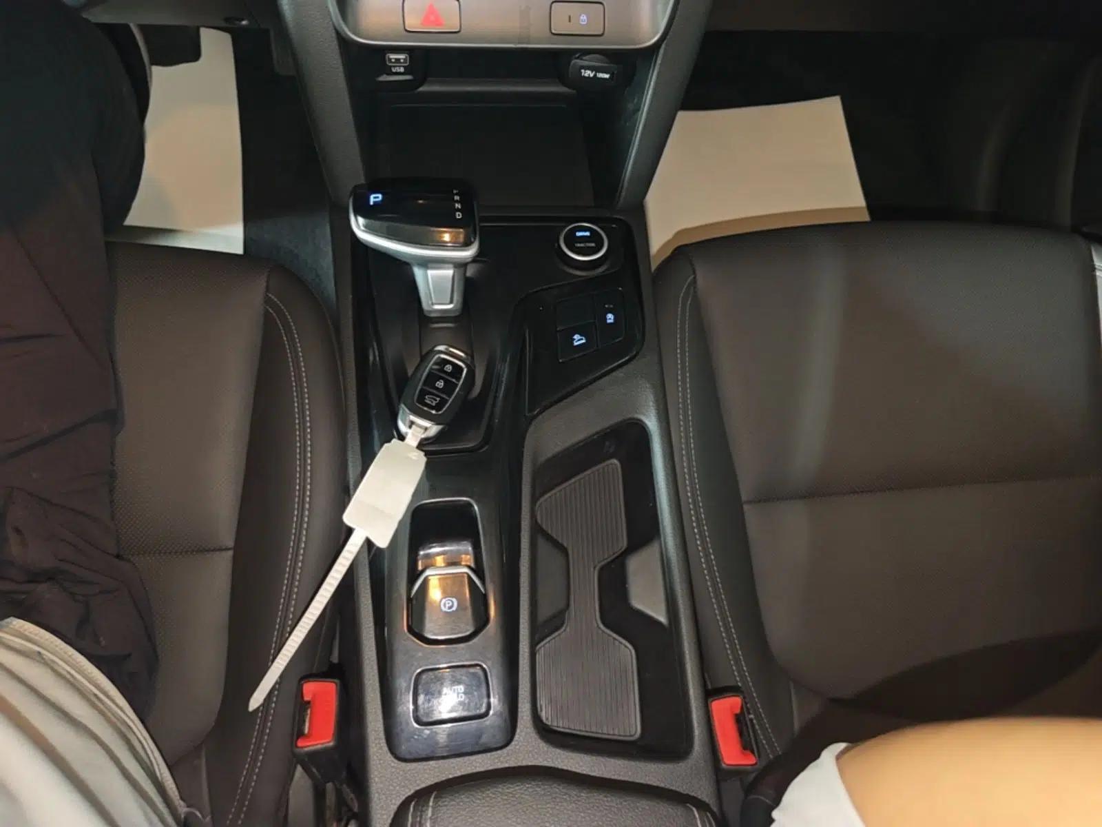 Hyundai ix35 2021 240TGDi DCT Two-Wheel-Drive GLS Leading Edition — миниатюра 23