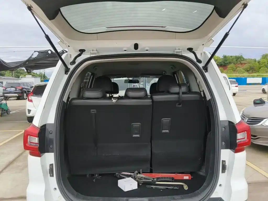 Fengxing SX6 2019 1.6L Manual Deluxe Edition (China VI Emission Standard) — миниатюра 19
