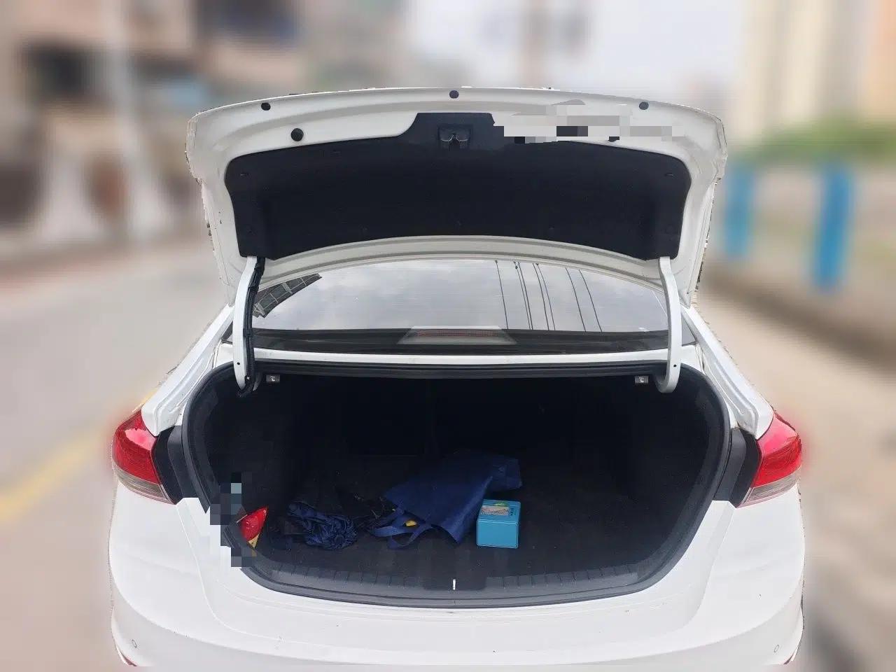 Hyundai Elantra (6th Generation / Lingdong) 2020 1.5L CVT Smart & Stylish – Elite Version — миниатюра 16