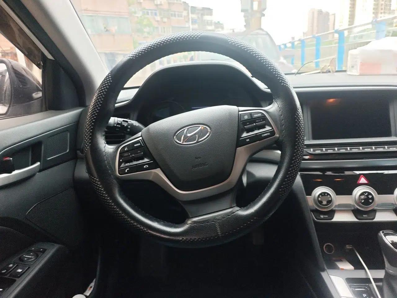 Hyundai Elantra (6th Generation / Lingdong) 2020 1.5L CVT Smart & Stylish – Elite Version — миниатюра 9