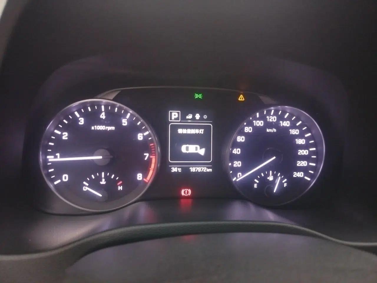 Hyundai Elantra (6th Generation / Lingdong) 2016 1.6L Automatic ZhiXuan – Elite Version — миниатюра 11
