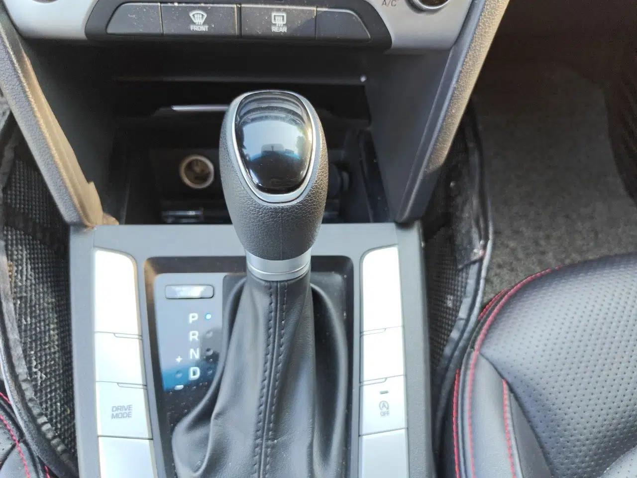 Hyundai Elantra (6th Generation / Lingdong) 2016 1.6L Automatic ZhiXuan – Elite Version — миниатюра 14