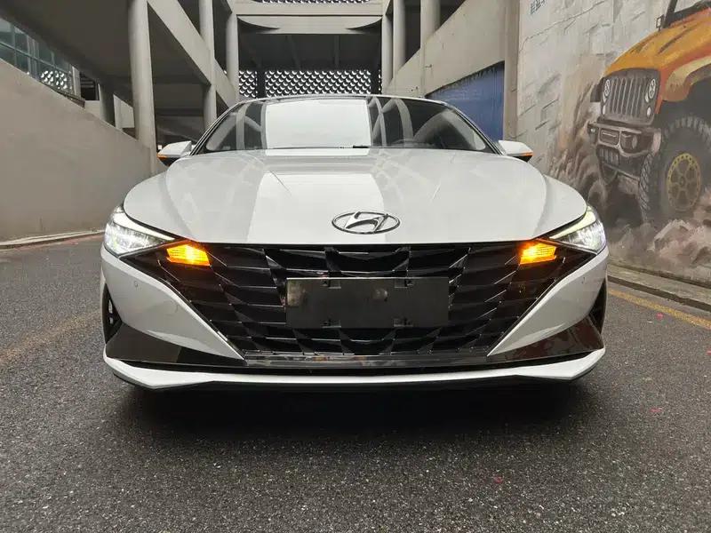Hyundai Elantra 2022 1.5L CVT GLX Elite Edition — миниатюра 2