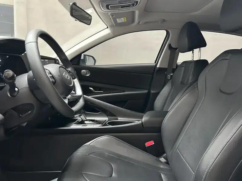 Hyundai Elantra 2022 1.5L CVT GLX Elite Edition — миниатюра 14