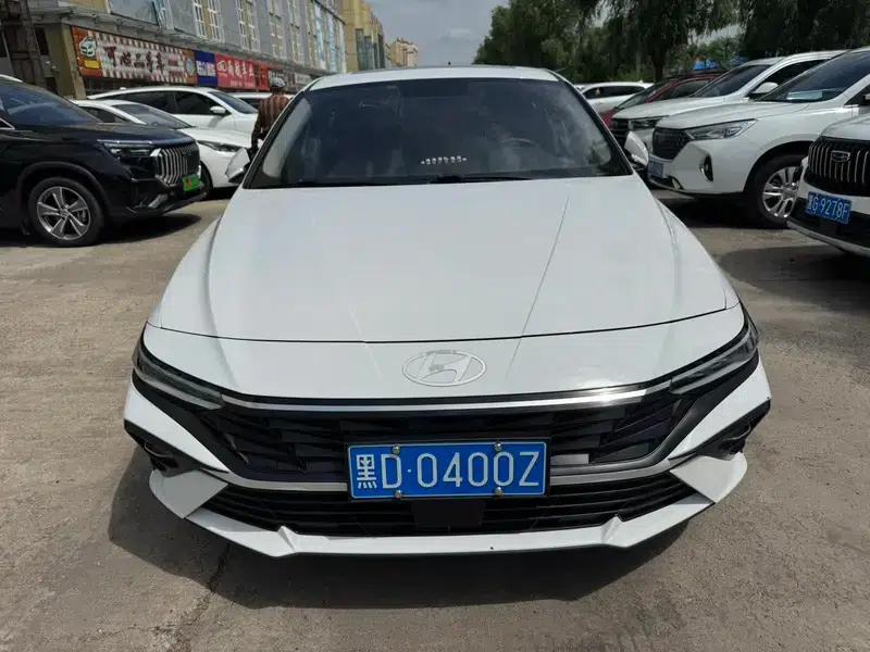 Hyundai Elantra 2023 1.5L CVT GLX Elite Edition — миниатюра 2