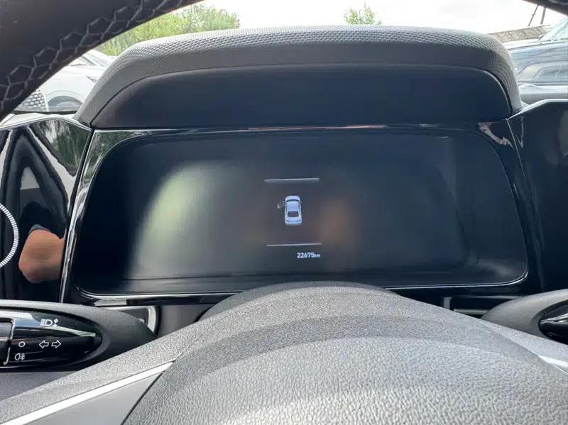 Hyundai Elantra 2023 1.5L CVT GLX Elite Edition — миниатюра 9