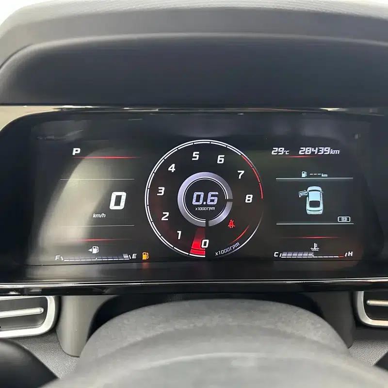 Hyundai Elantra 2022 1.5L CVT GLX Elite Edition — миниатюра 13