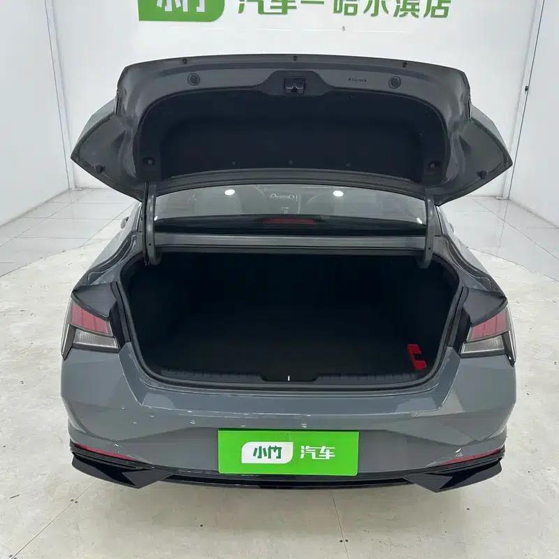 Hyundai Elantra 2022 1.5L CVT GLX Elite Edition — миниатюра 17