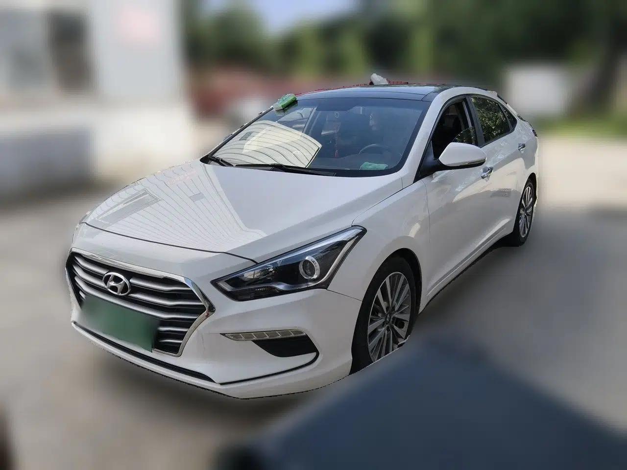 Hyundai Mistra 2017 1.8L Automatic Deluxe DLX Model China V Emission Standard — миниатюра 1