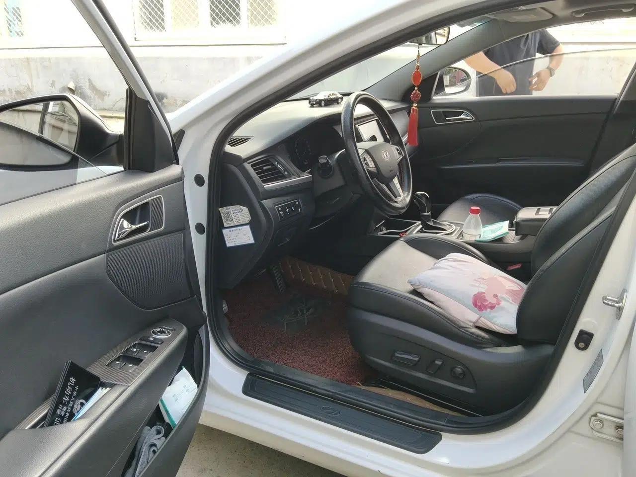 Hyundai Mistra 2017 1.8L Automatic Deluxe DLX Model China V Emission Standard — миниатюра 16