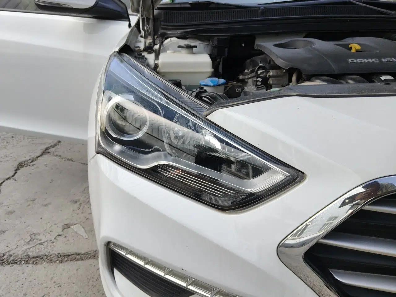Hyundai Mistra 2017 1.8L Automatic Deluxe DLX Model China V Emission Standard — миниатюра 7