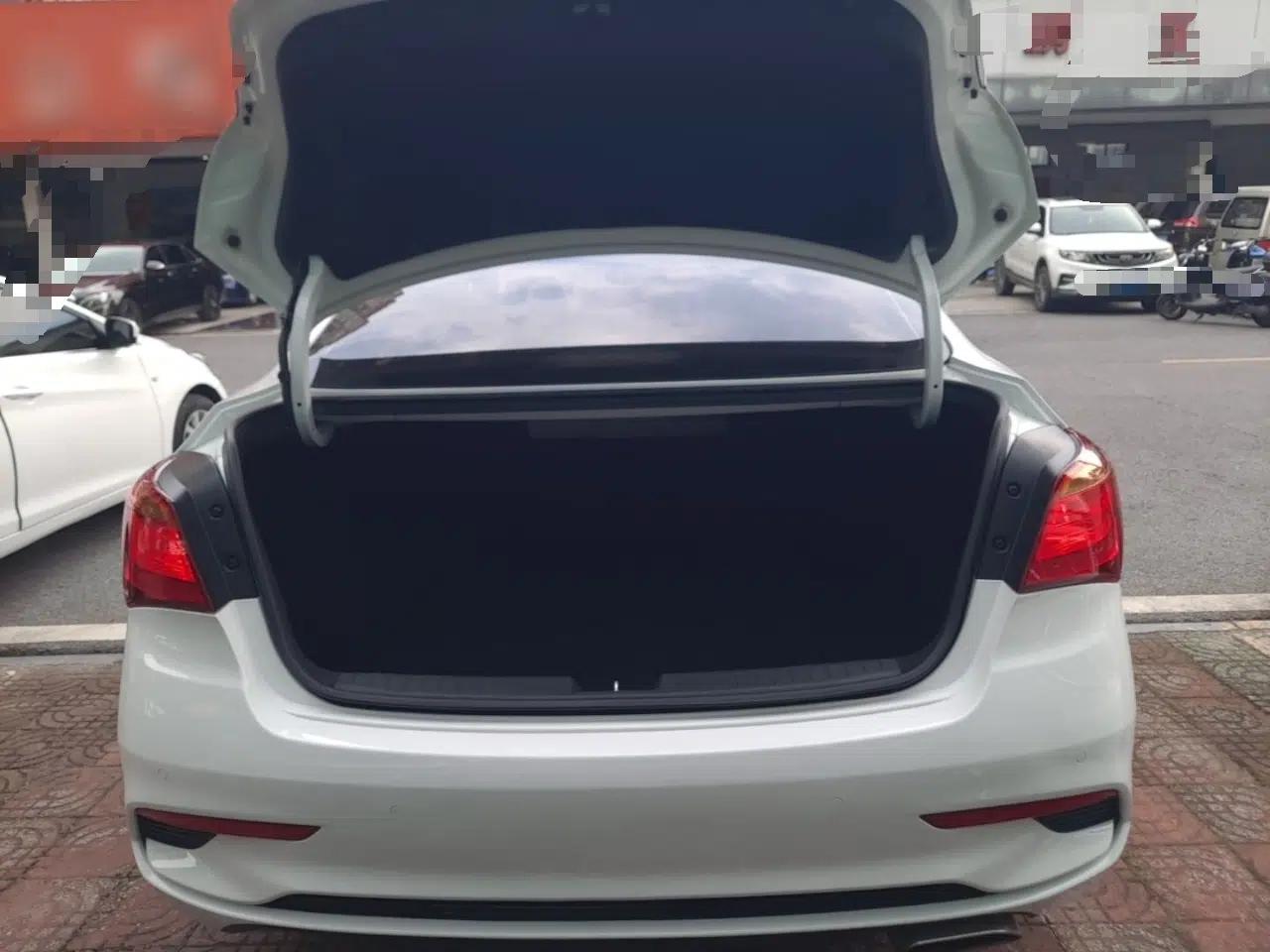 Hyundai Mistra 2019 1.6T Automatic Smart GLS China VI Standard — миниатюра 22