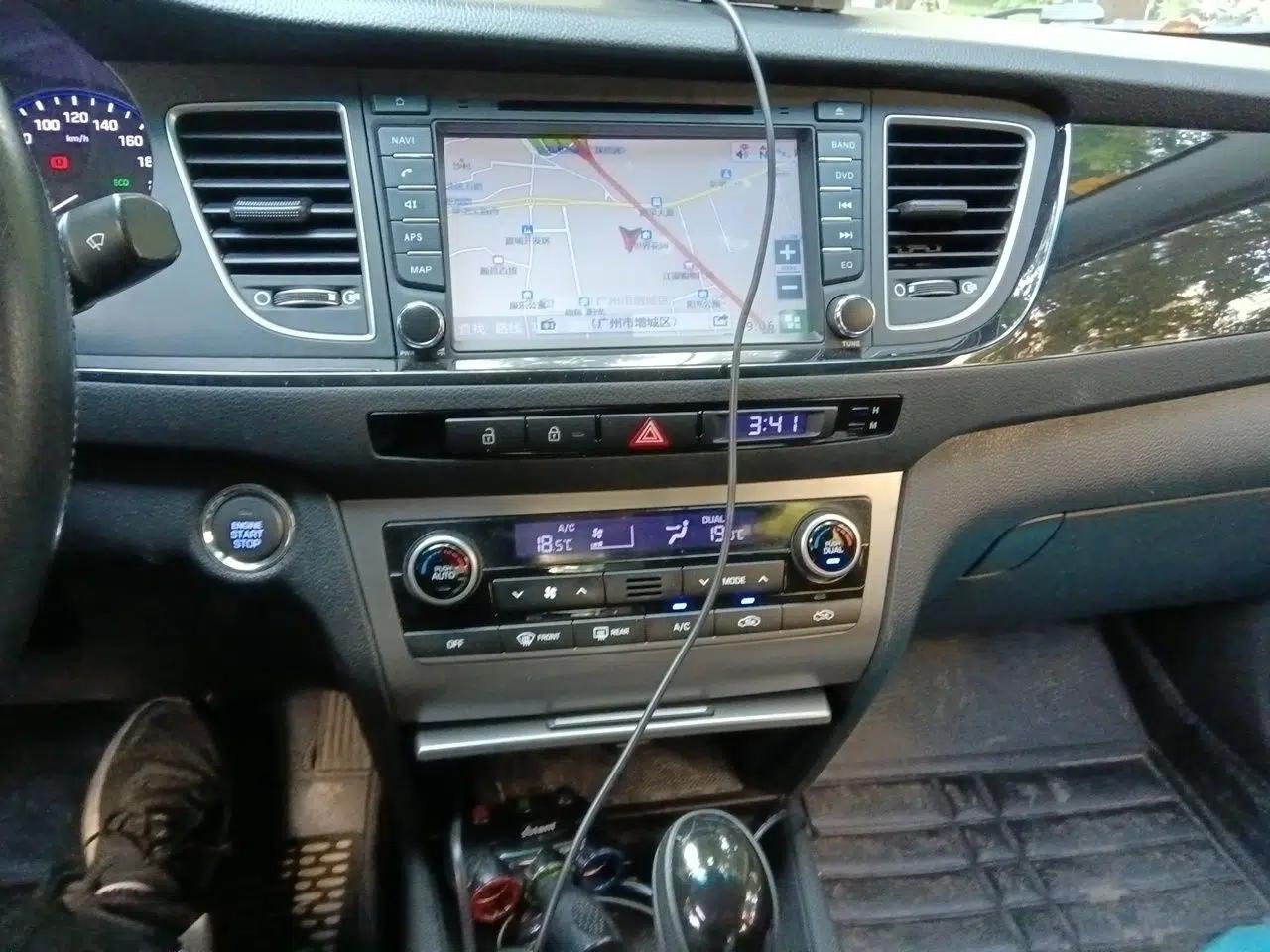 Hyundai Mistra 2014 1.8L Automatic Smart GLS — миниатюра 13