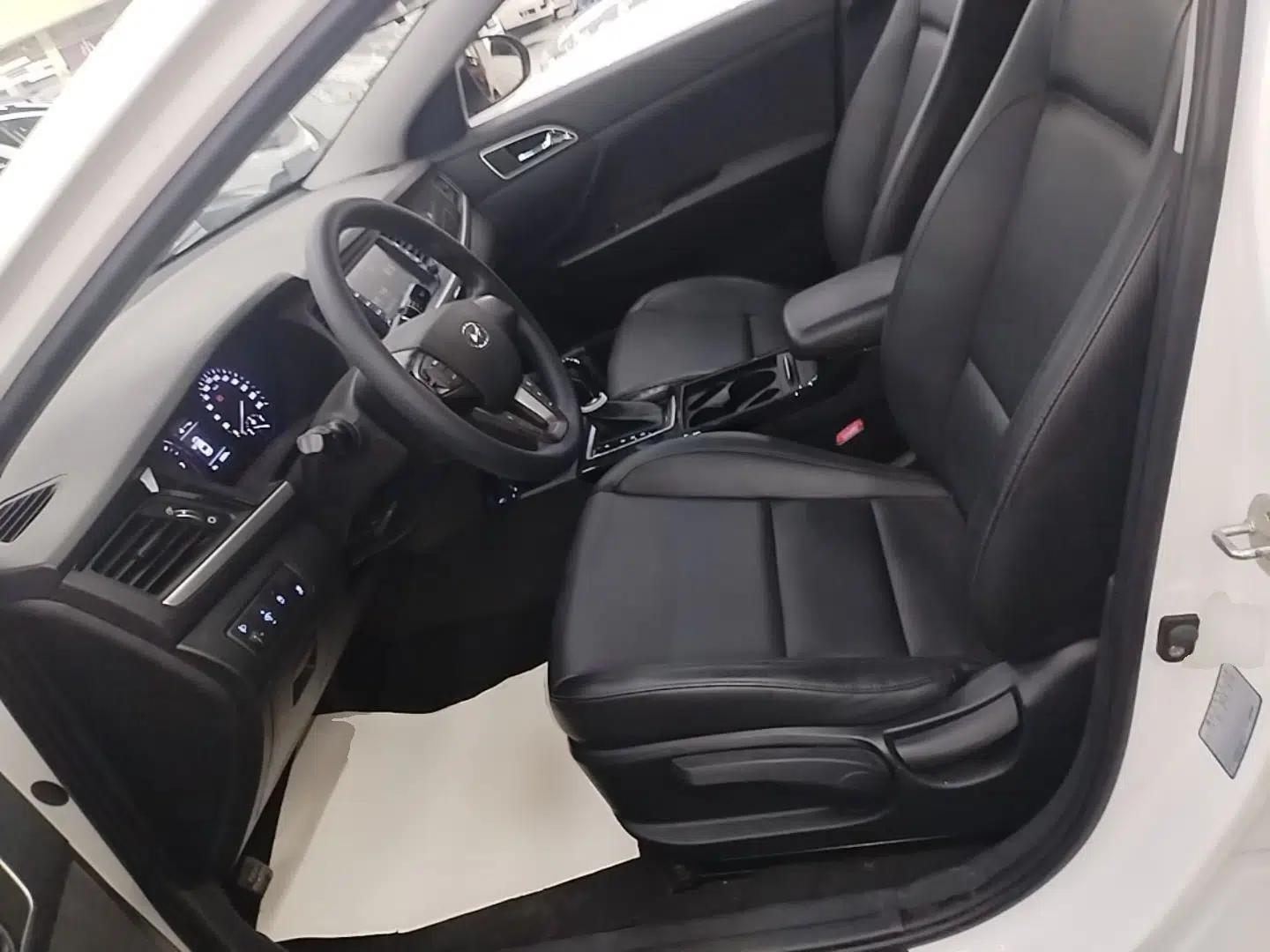 Hyundai Mistra 2017 1.8L Automatic Smart GLS China V Standard — миниатюра 17