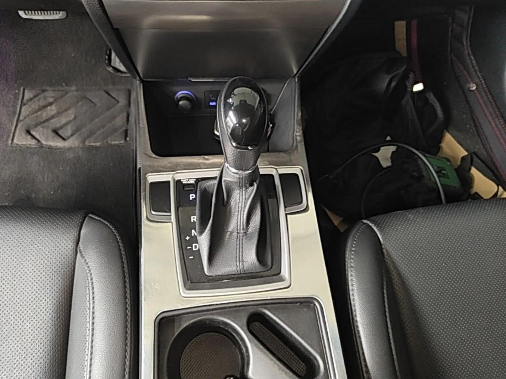 Hyundai Mistra 2014 1.8L Automatic Smart GLS — миниатюра 16