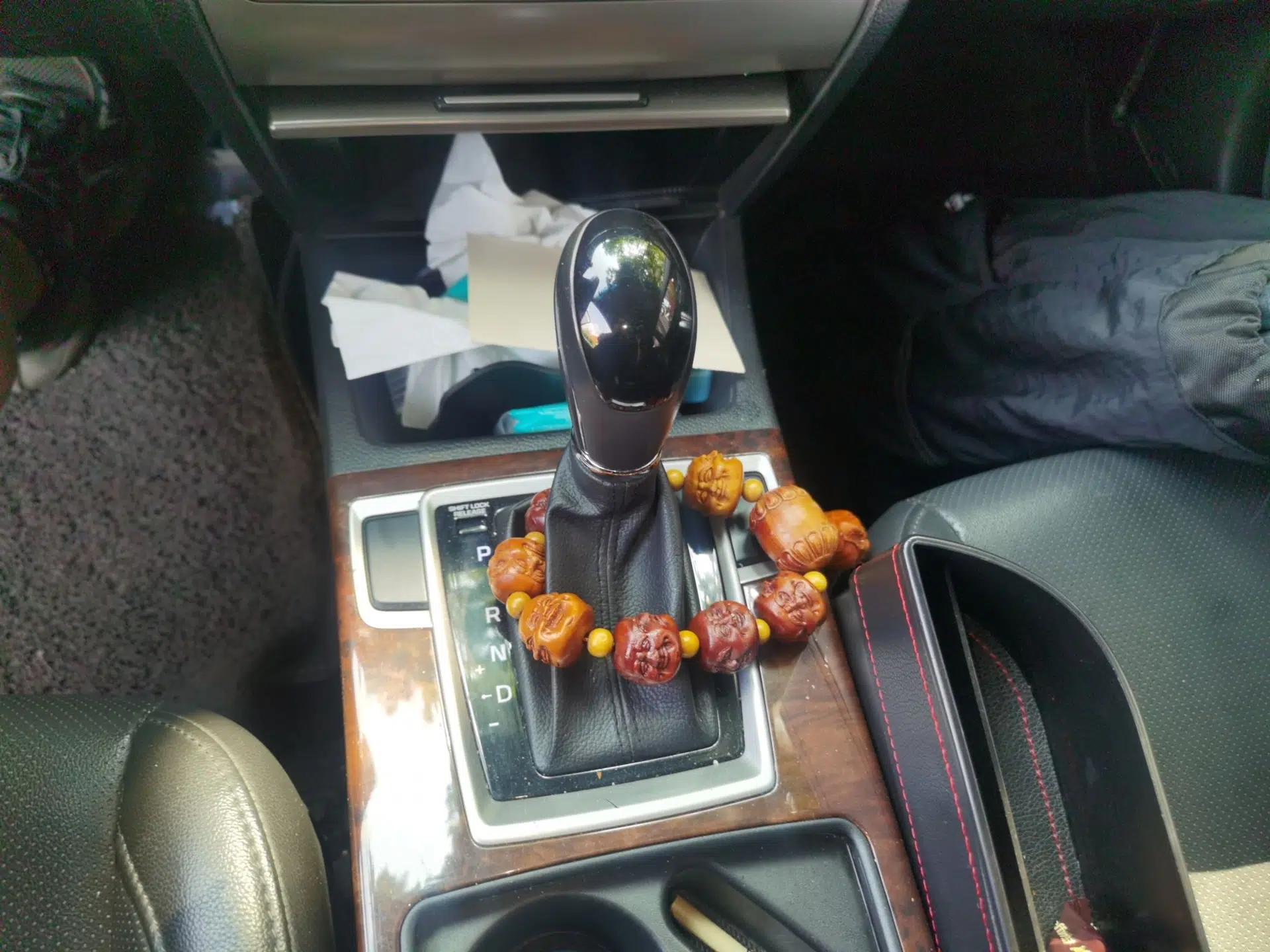 Hyundai Mistra 2014 1.8L Automatic Deluxe DLX Model — миниатюра 14