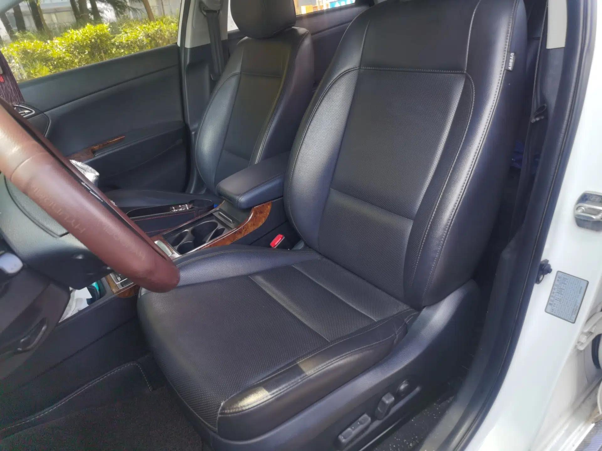 Hyundai Mistra 2014 1.8L Automatic Deluxe DLX Model — миниатюра 15