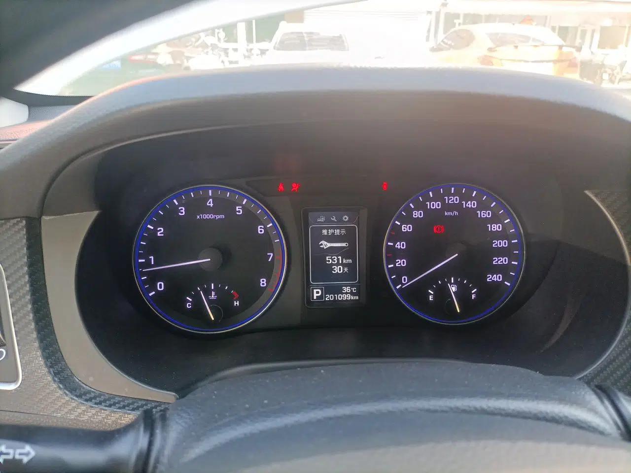 Hyundai Mistra 2014 1.8L Automatic Smart GLS — миниатюра 11