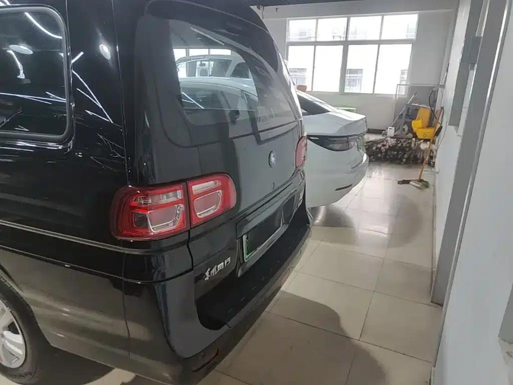 Lingzhi New Energy 2025 Model, 420km Pure Electric City Transport Edition, 5-Seater — миниатюра 6