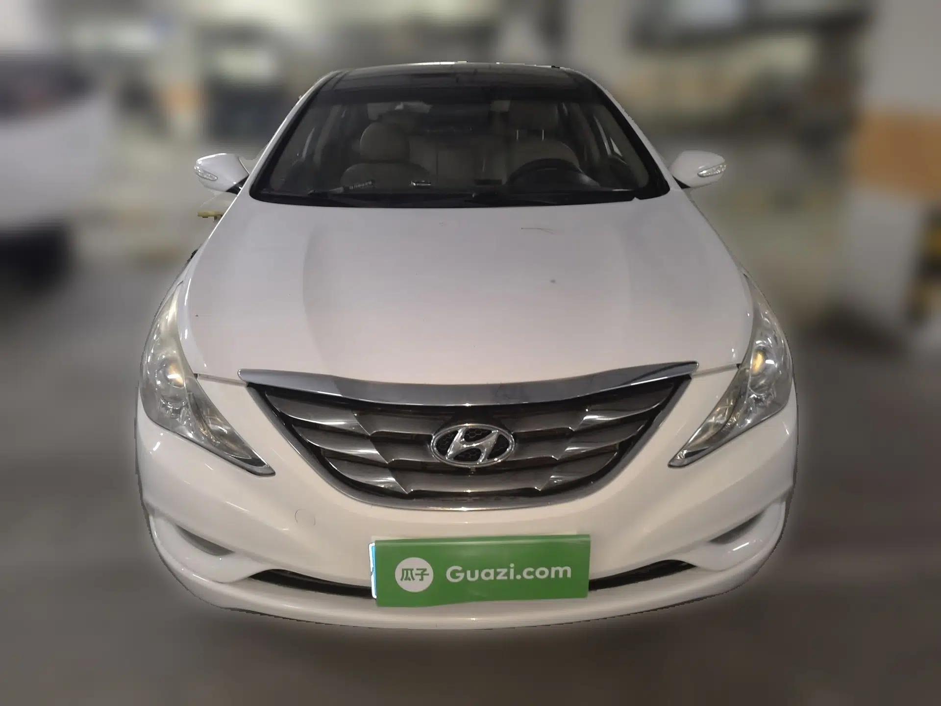 Hyundai Sonata 2011 2.0L Automatic Luxury Edition — миниатюра 2