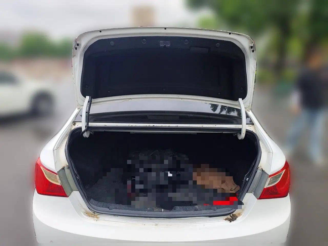 Hyundai Sonata 2014 2.4L Automatic Leading Edition China IV Standard — миниатюра 19