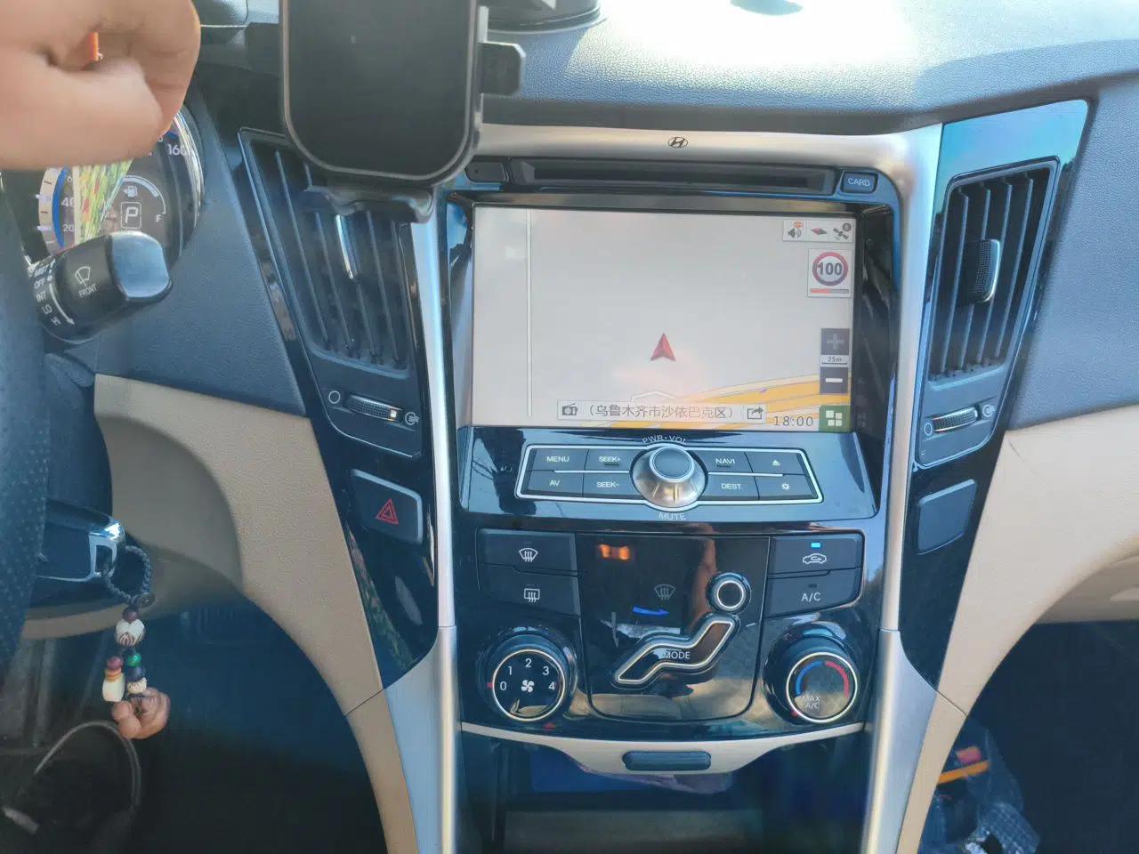 Hyundai Sonata 2013 2.0L Automatic Fashion Edition — миниатюра 13
