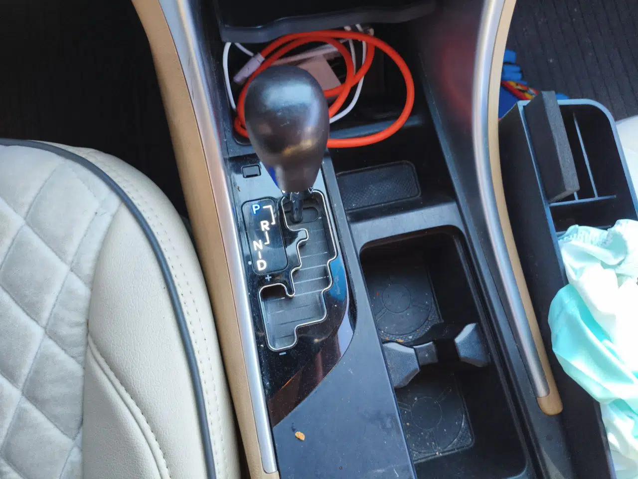 Hyundai Sonata 2013 2.0L Automatic Fashion Edition — миниатюра 14