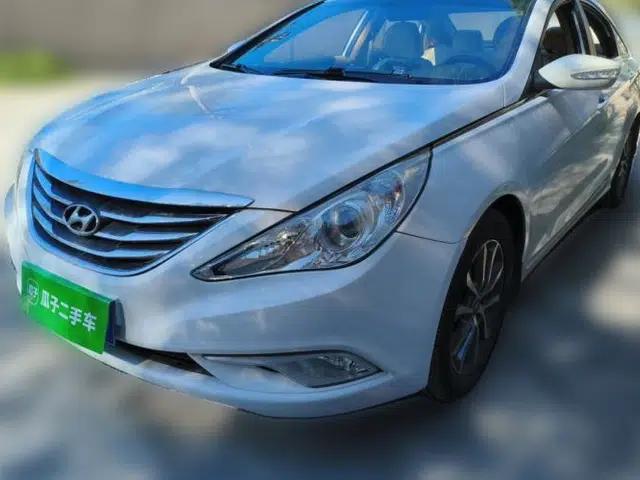 Hyundai Sonata 2013 2.0L Automatic Fashion Edition