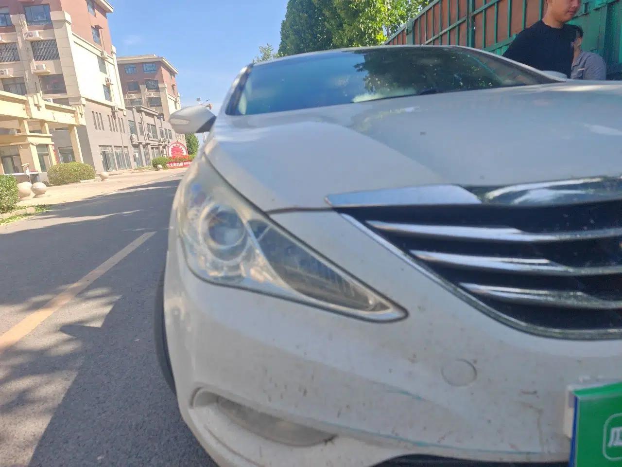 Hyundai Sonata 2013 2.0L Automatic Fashion Edition — миниатюра 7