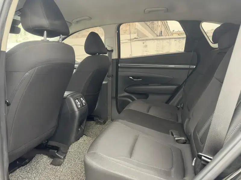 2022 Tucson L 2.0L HEV GLT Hybrid Smart Edition — миниатюра 9