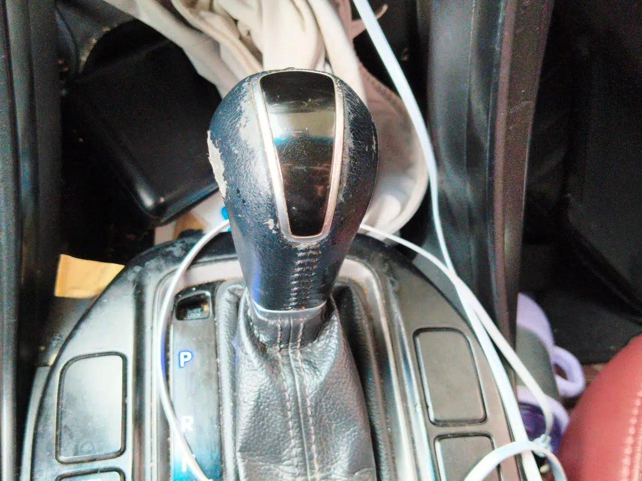 Hyundai Santa Fe 2013 2.4L Automatic 2WD Comfort Edition — миниатюра 14
