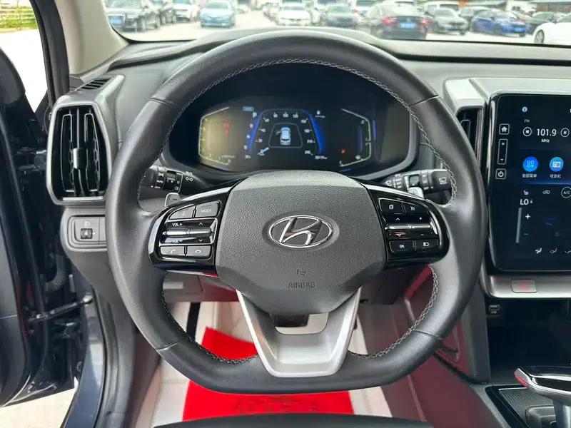 Hyundai ix35 2021 240T GDi DCT 2WD Leading Edition GLS — миниатюра 13