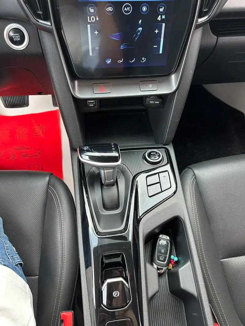 Hyundai ix35 2021 240T GDi DCT 2WD Leading Edition GLS — миниатюра 14