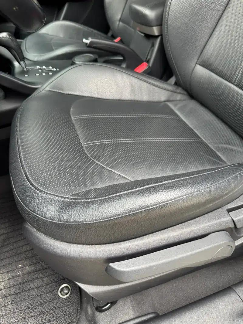 Hyundai ix35 2013 2.0L Automatic 2WD Smart GLS (National IV Emission Standard) — миниатюра 11