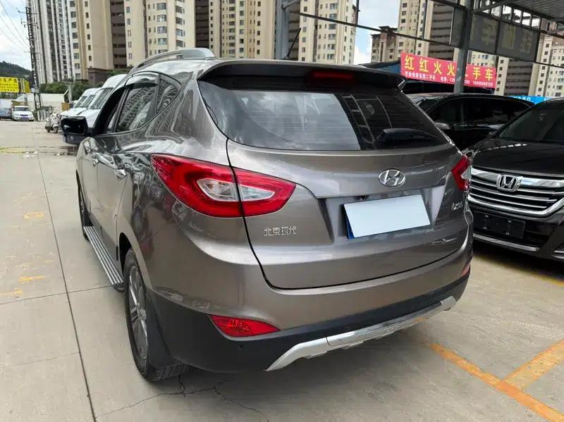 Hyundai ix35 2013 2.0L Automatic 2WD Smart GLS (National IV Emission Standard) — миниатюра 3