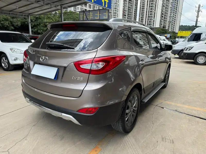 Hyundai ix35 2013 2.0L Automatic 2WD Smart GLS (National IV Emission Standard) — миниатюра 4