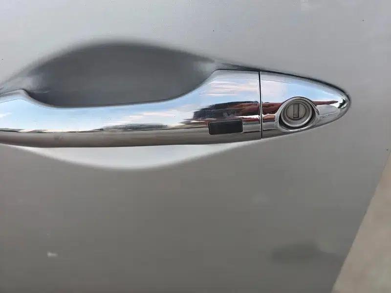 Hyundai ix35 2010 2.0L Automatic 2WD Elite GLS — миниатюра 9