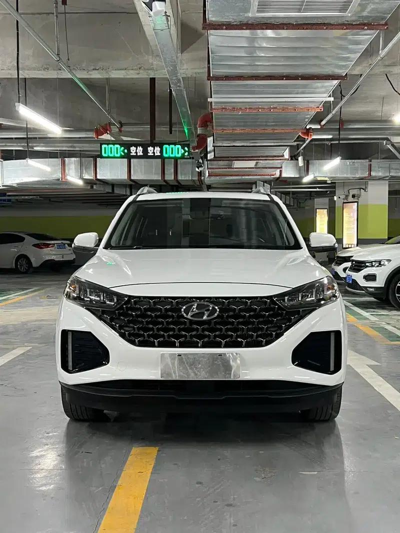 Hyundai ix35 2021 240T GDi DCT 2WD Leading Edition GLS — миниатюра 2