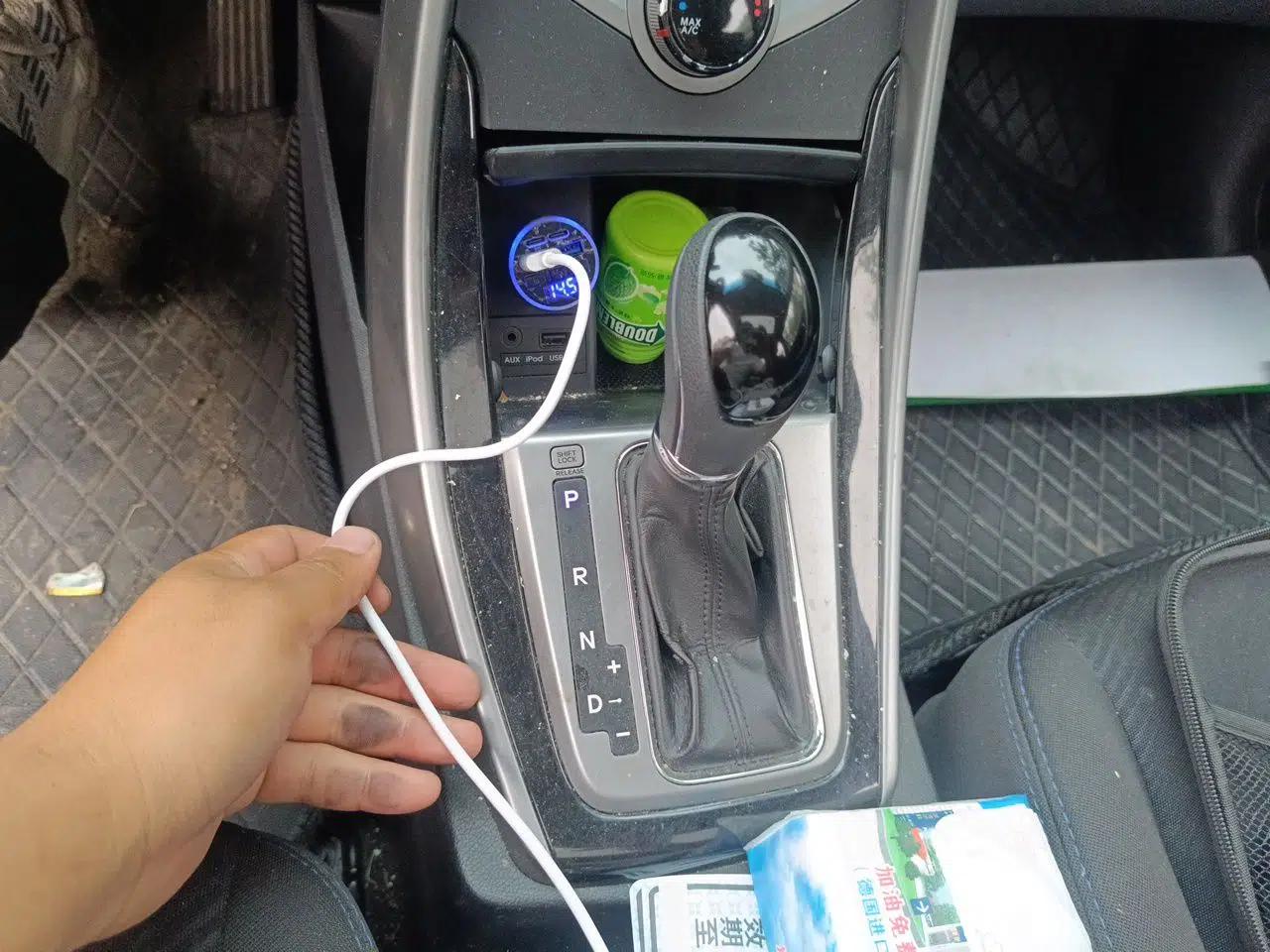Hyundai Elantra (5th Generation / Langdong) 2012 1.6L Automatic Leading Model — миниатюра 14